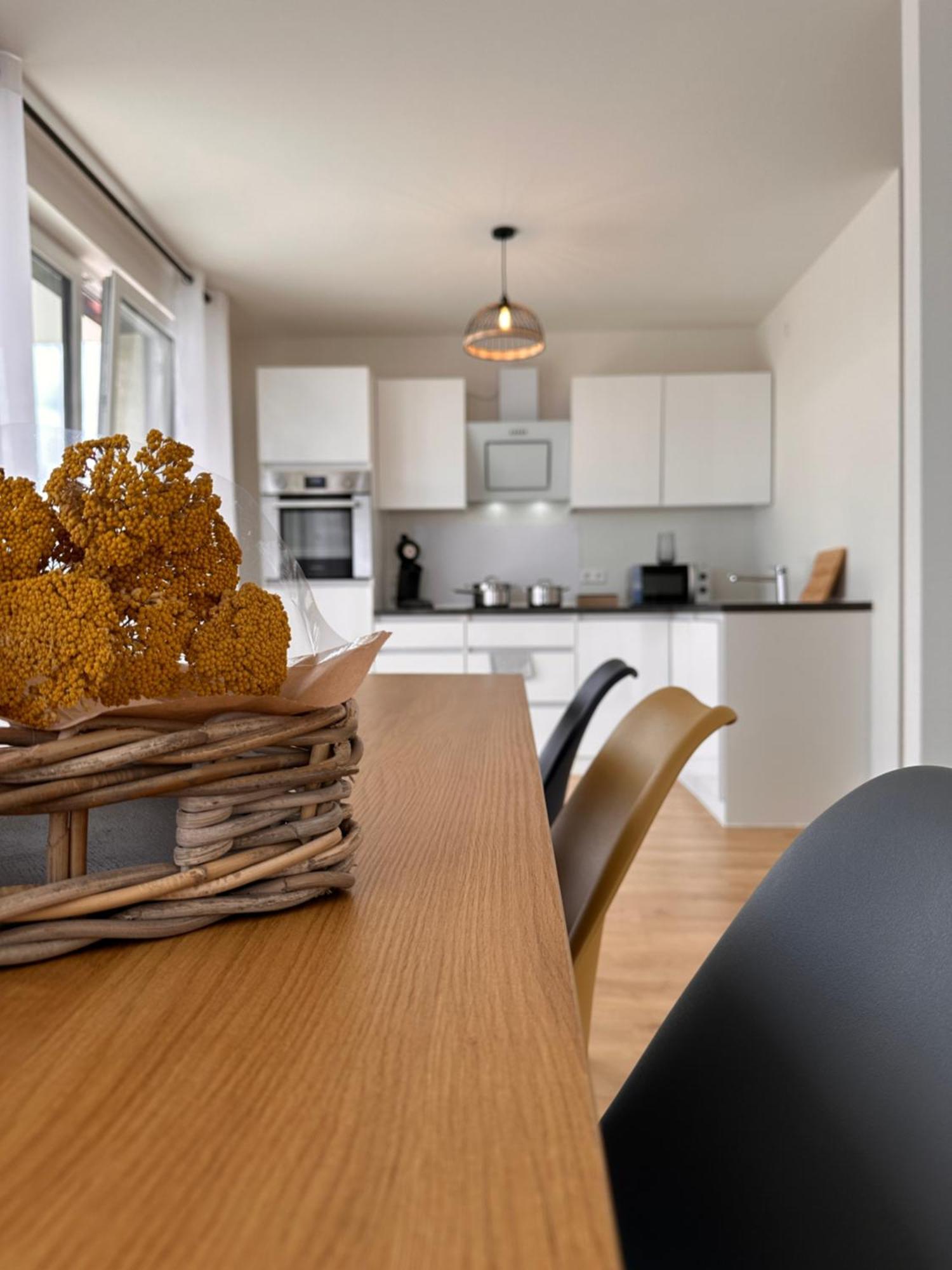 Ferienwohnung Amao-Sepia I 86Qm I King-Size Beds I Netflix I Privat Balcony I Free Parking I Near Europapark Rheinhausen Exterior foto