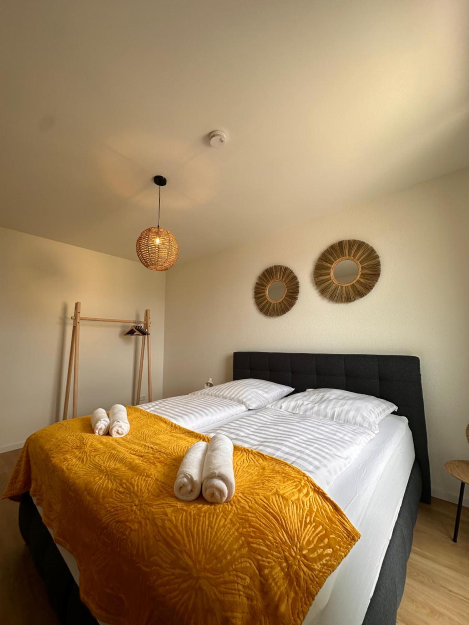 Ferienwohnung Amao-Sepia I 86Qm I King-Size Beds I Netflix I Privat Balcony I Free Parking I Near Europapark Rheinhausen Exterior foto