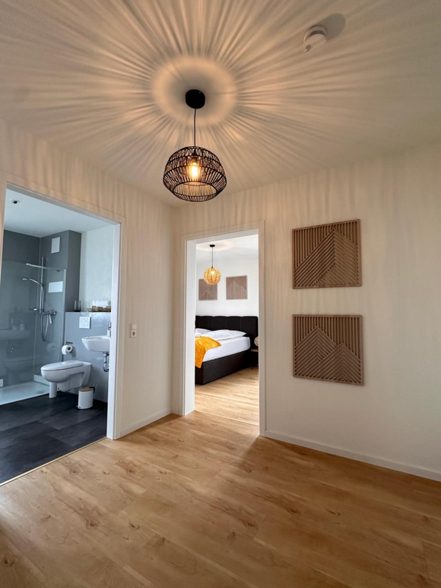 Ferienwohnung Amao-Sepia I 86Qm I King-Size Beds I Netflix I Privat Balcony I Free Parking I Near Europapark Rheinhausen Exterior foto