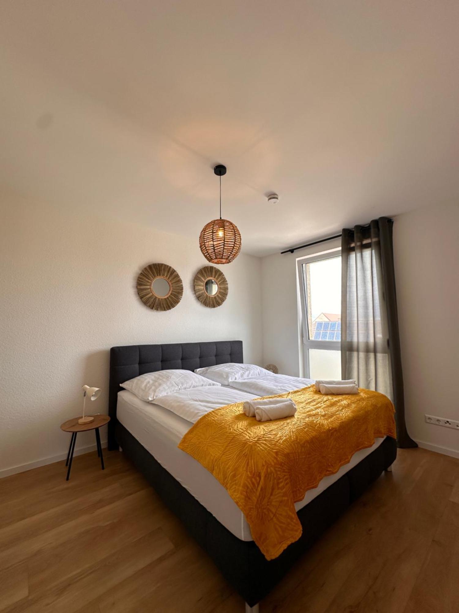 Ferienwohnung Amao-Sepia I 86Qm I King-Size Beds I Netflix I Privat Balcony I Free Parking I Near Europapark Rheinhausen Exterior foto