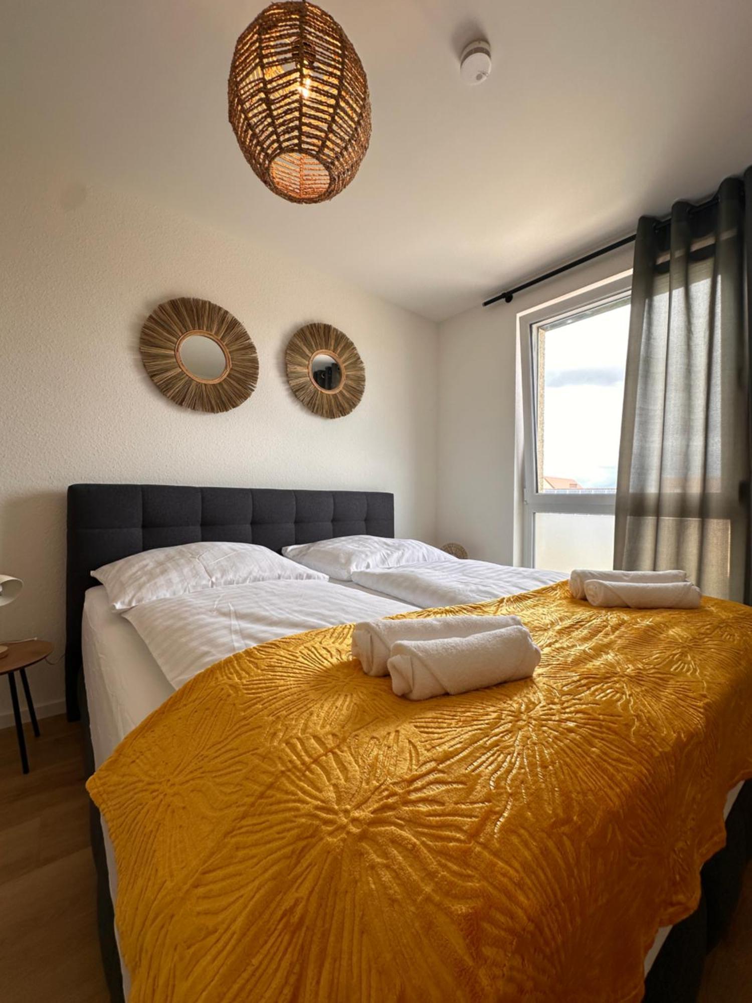 Ferienwohnung Amao-Sepia I 86Qm I King-Size Beds I Netflix I Privat Balcony I Free Parking I Near Europapark Rheinhausen Exterior foto
