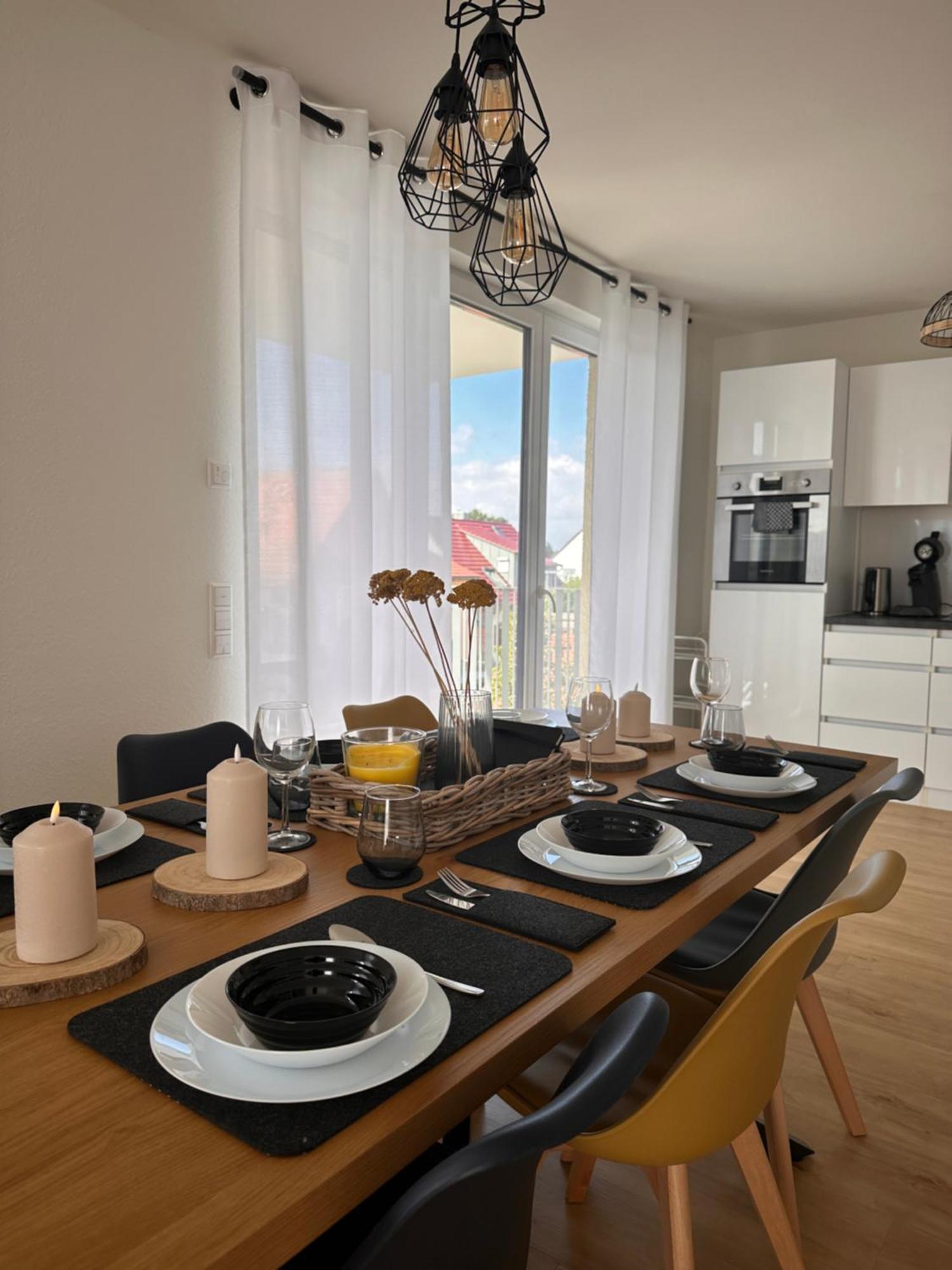 Ferienwohnung Amao-Sepia I 86Qm I King-Size Beds I Netflix I Privat Balcony I Free Parking I Near Europapark Rheinhausen Exterior foto